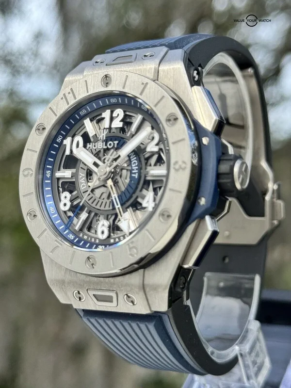 Hublot Big Bang Unico GMT Titanium Blue – 2022 Full set Under Warranty